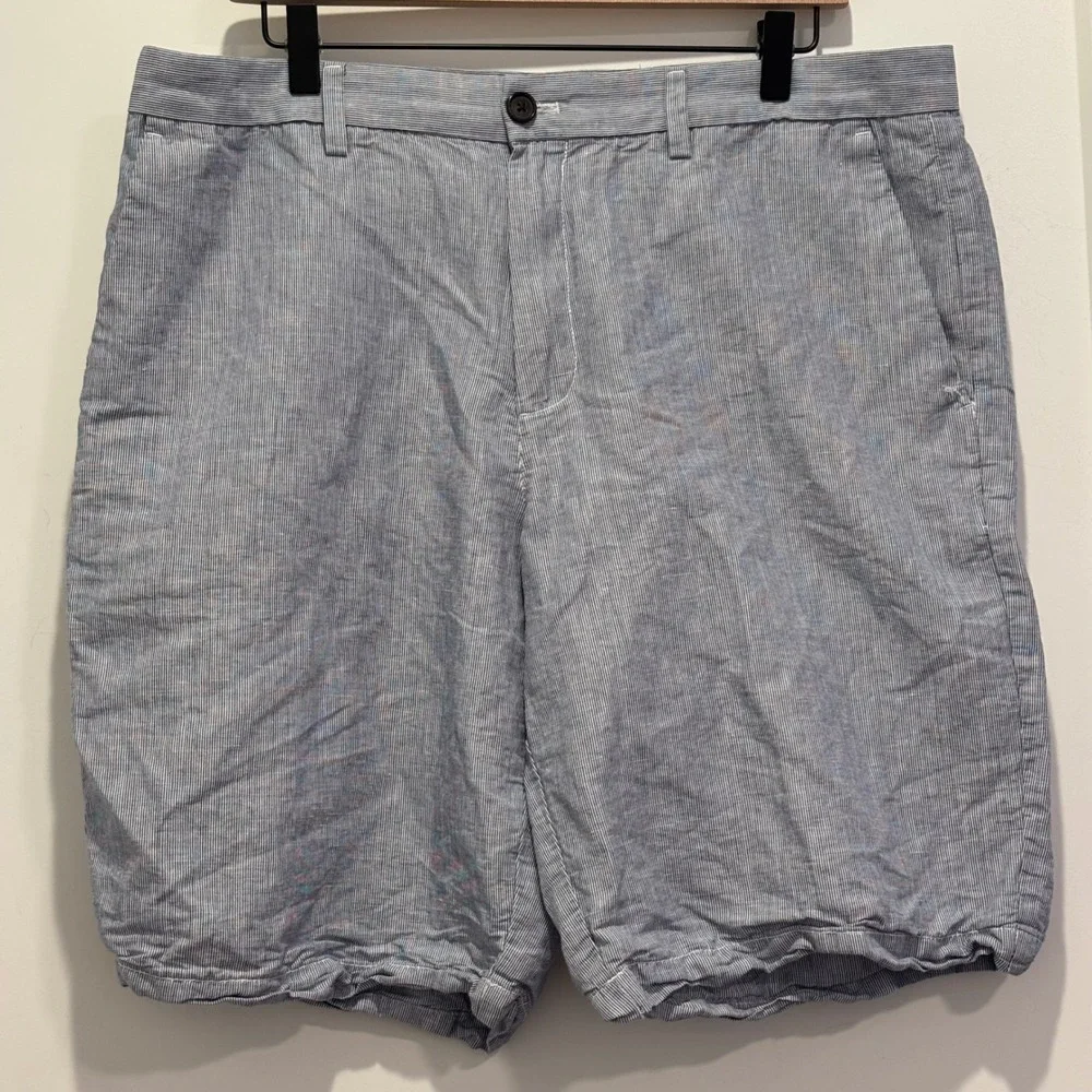 Banana Republic Emerson Shorts Mens 36 Blue White Striped Linen Blend Flat Front